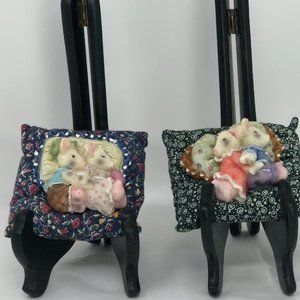 Male and female piglets handmade, 2 pushing pin cushion